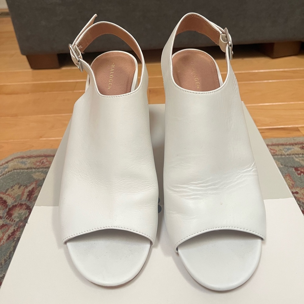 Halogen White peel toe Block Heel
